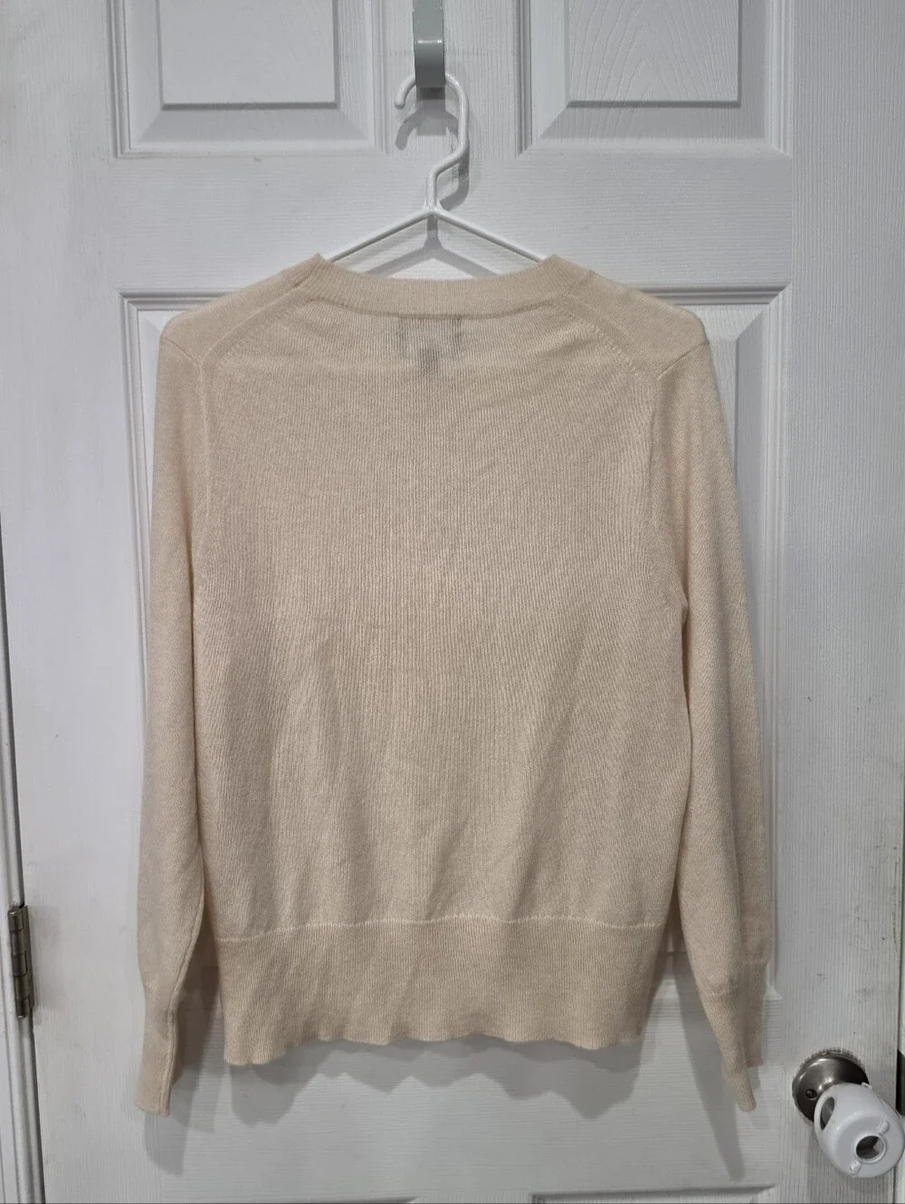 J.Crew Cashmere classic-fit crewneck sweater Size Medium